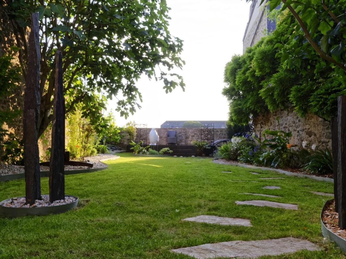 Le 27- Boutique B&B Dinan Eksteriør bilde